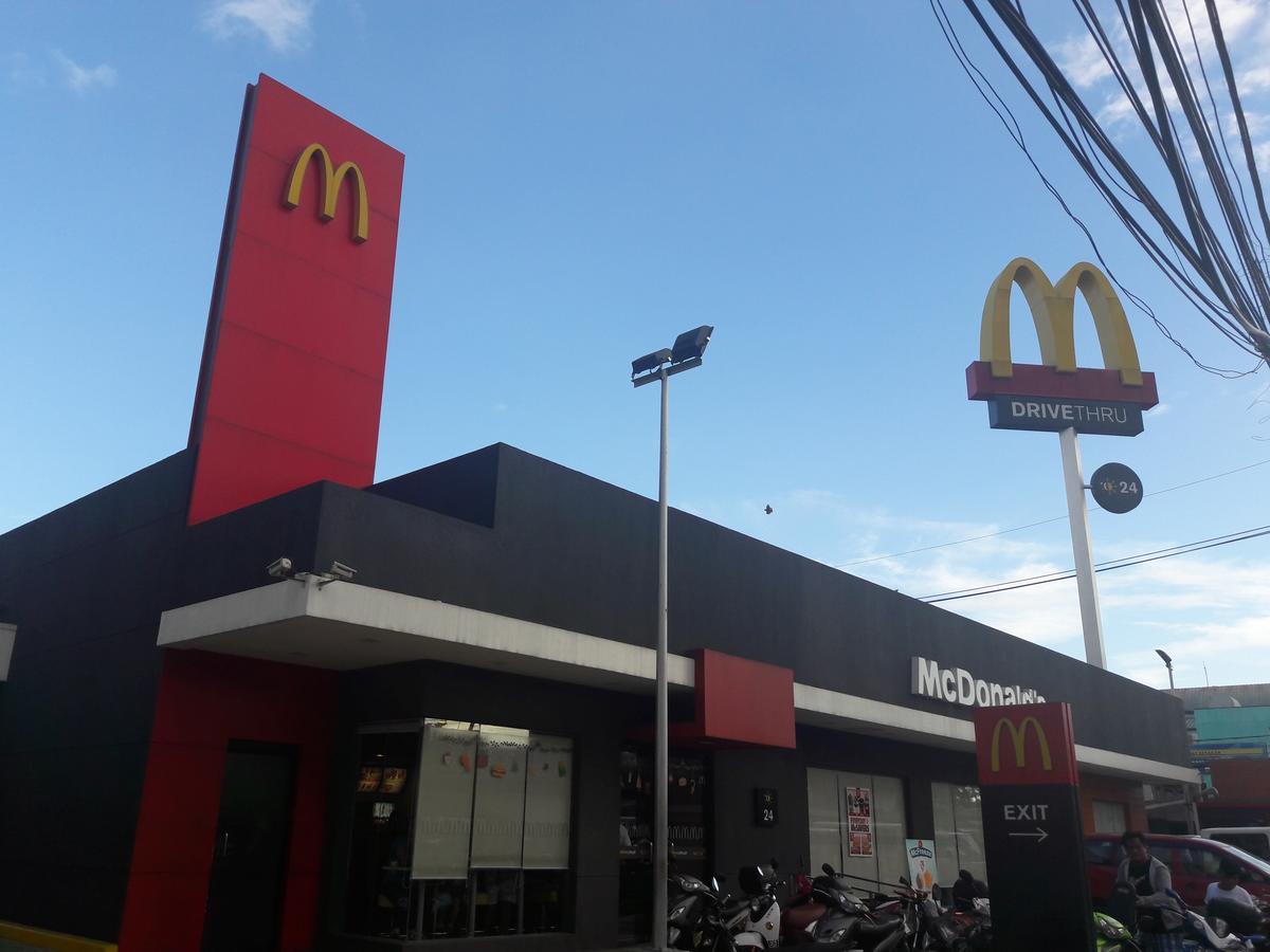Kassel Del Amor Transit Airport Lodge Paranaque City Екстериор снимка